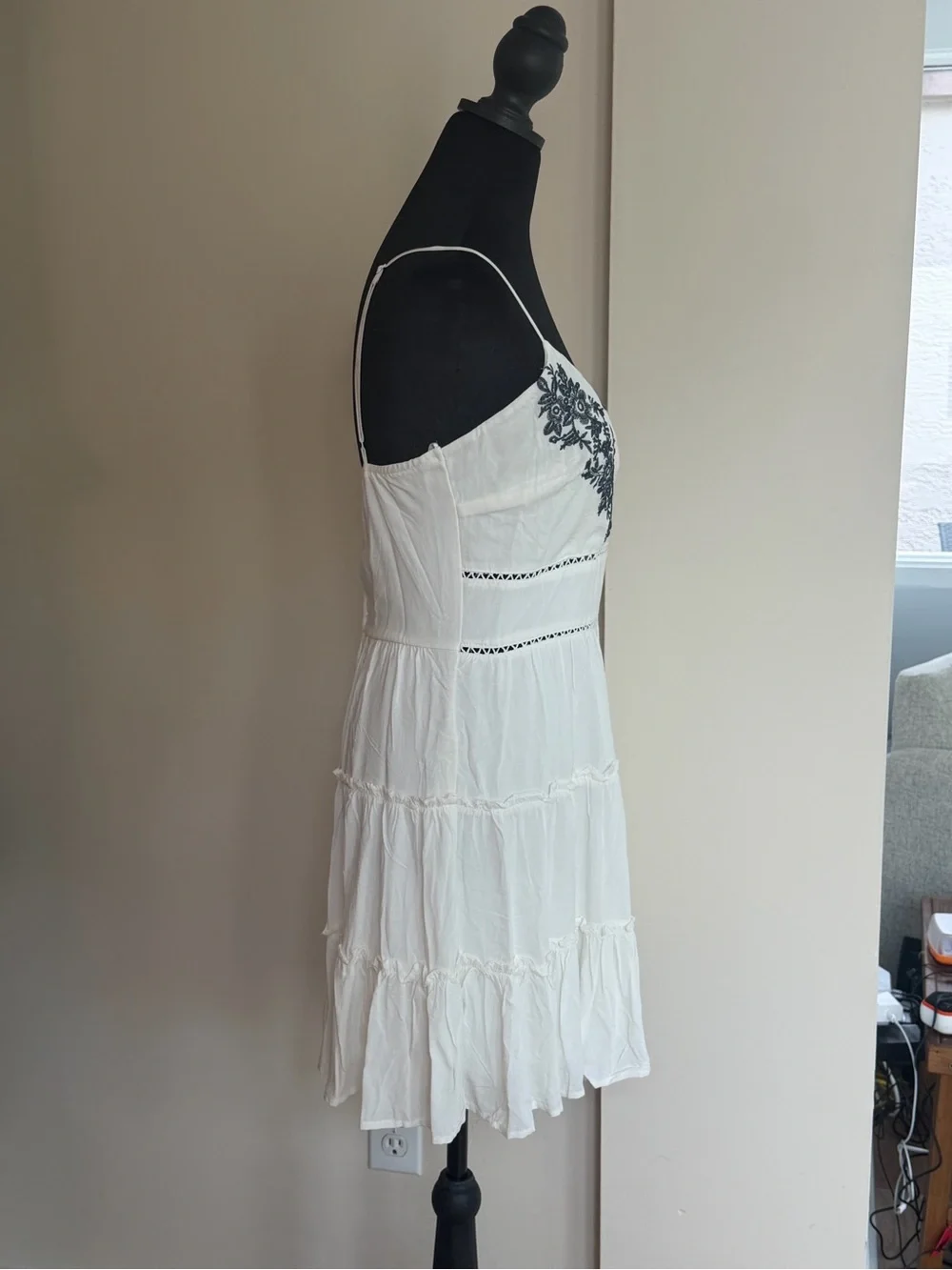 Francesca's Collections White Mini Dress with Blue Floral Embroidery - Picture 3 of 5